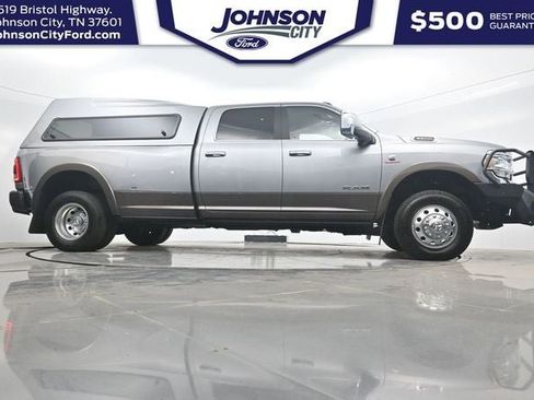 Used 2023 RAM 3500 Limited AWD/4WD image 35