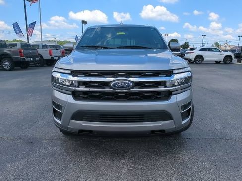 Used 2022 Ford Expedition Max Limited AWD/4WD image 4