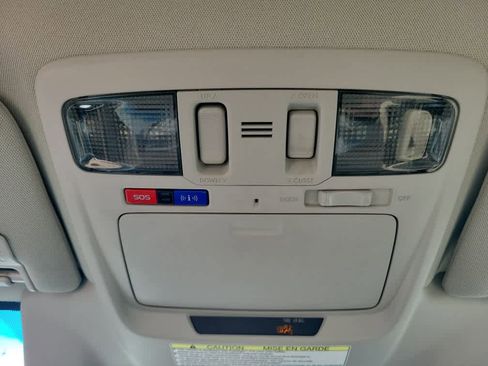 Used 2016 Subaru Legacy 2.5i Limited image 21