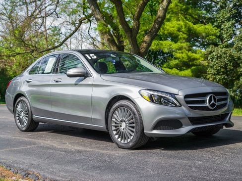 Used 2015 Mercedes-Benz C 300 4MATIC Sedan w/ Multimedia Package image 3