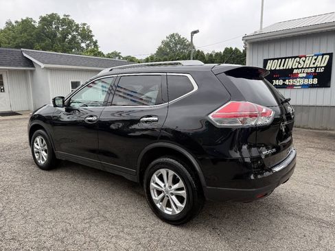 Used 2016 Nissan Rogue SV w/ SV Premium Package AWD/4WD image 8