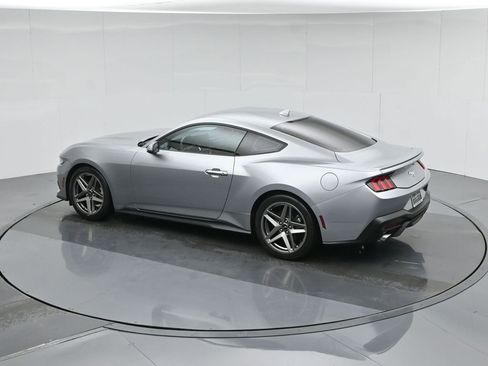 Used 2024 Ford Mustang Premium image 44