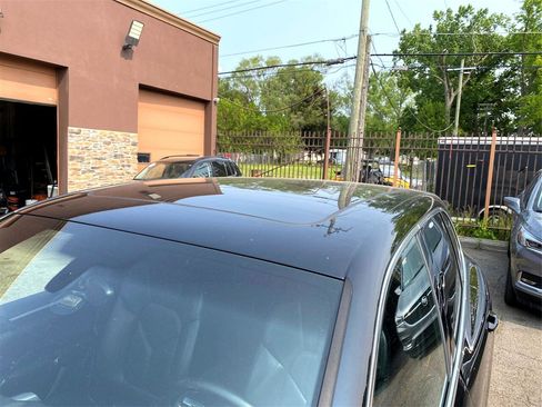 Used 2014 Porsche Cayenne S w/ Comfort Plus Package image 12