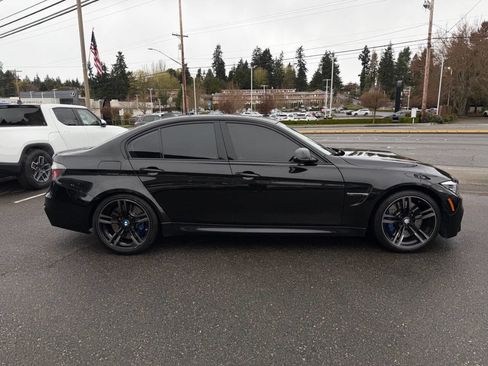 Used 2015 BMW M3 image 9