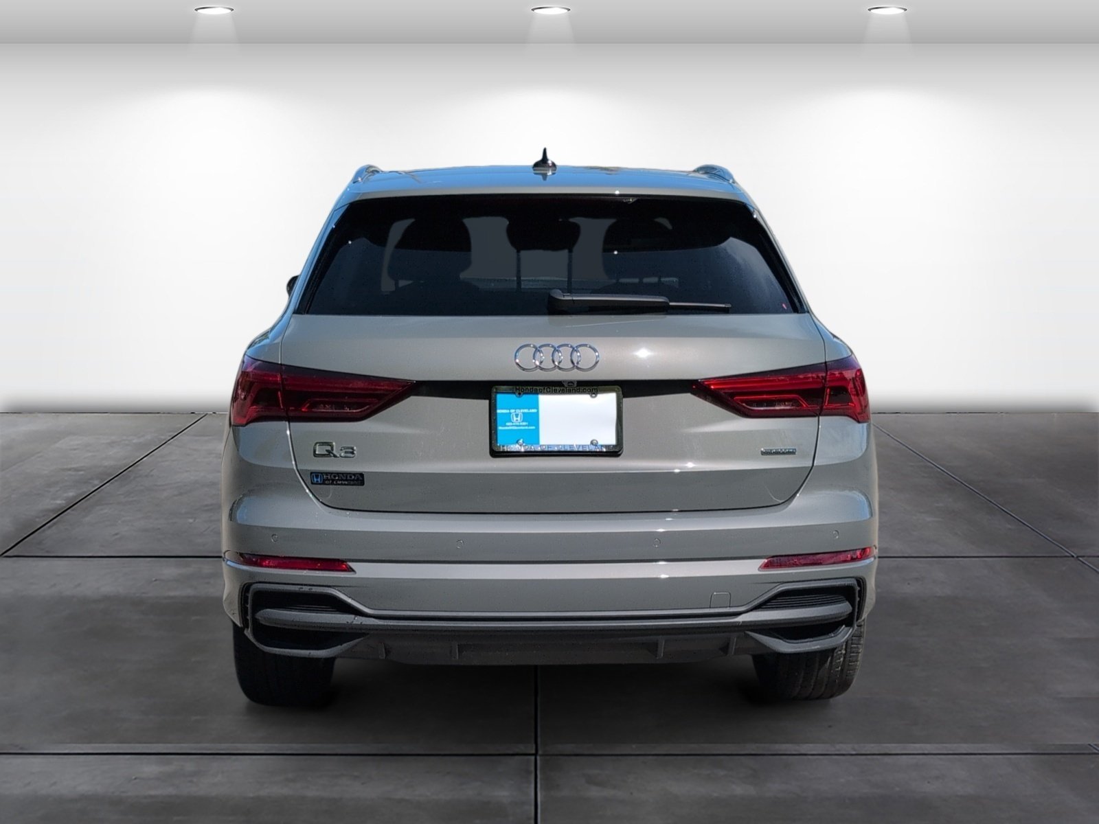 Used 2025 Audi Q3 2.0T Premium AWD/4WD image 7