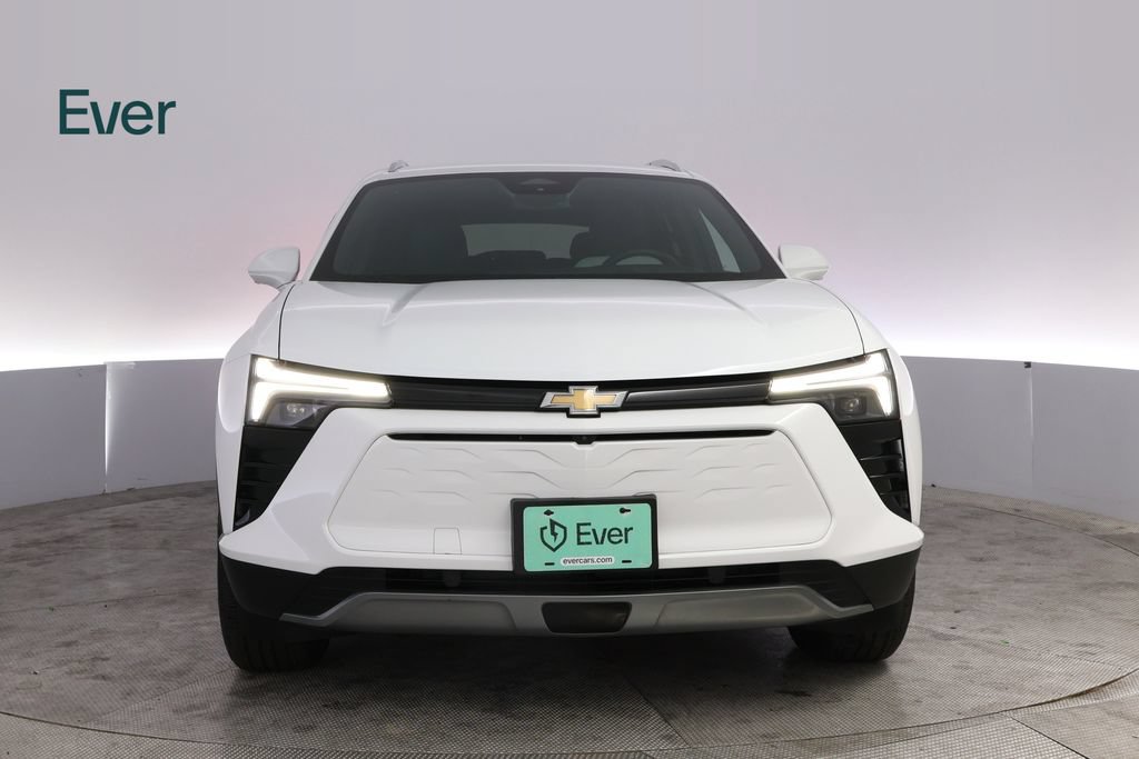 Used 2024 Chevrolet Blazer EV LT AWD/4WD image 12