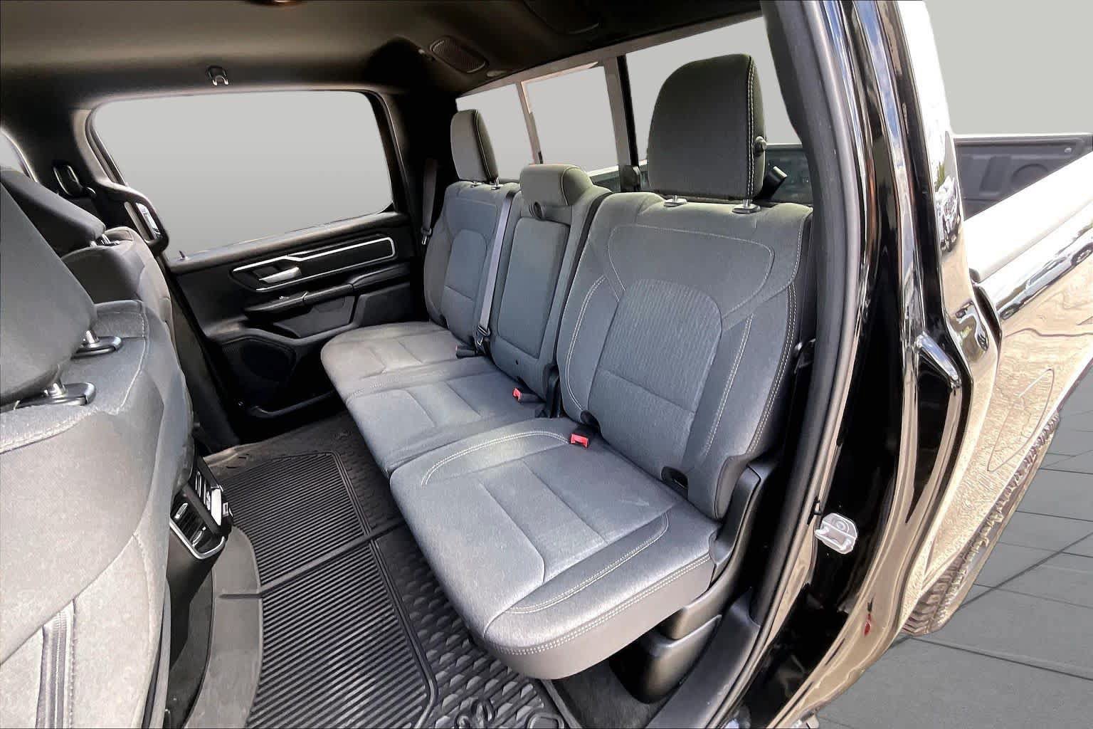 Used 2020 RAM 1500 Lone Star RWD image 17