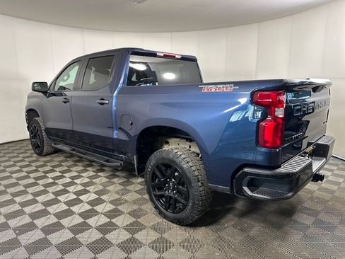 Used 2022 Chevrolet Silverado 1500 Custom Trail Boss w/ LPO, Dark Essentials Package image 5