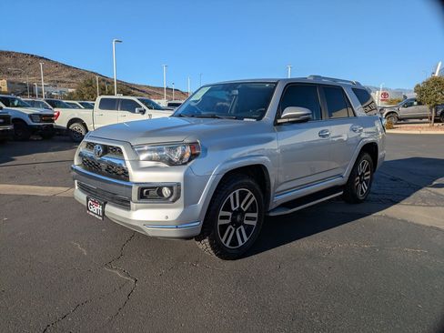 Used 2014 Toyota 4Runner Limited image 8