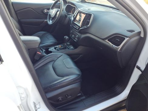 Used 2022 Jeep Cherokee Limited image 22