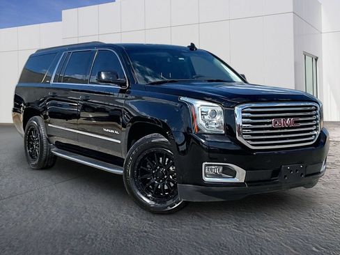 Used 2020 GMC Yukon XL SLT w/ Premium Edition RWD image 9