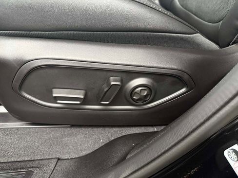 New 2025 Jeep Grand Cherokee L Altitude image 26