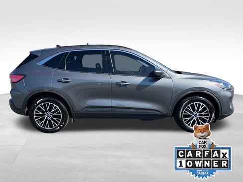 Used 2022 Ford Escape SEL w/ Technology Package image 2