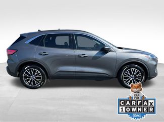 Used 2022 Ford Escape SEL w/ Technology Package video 2