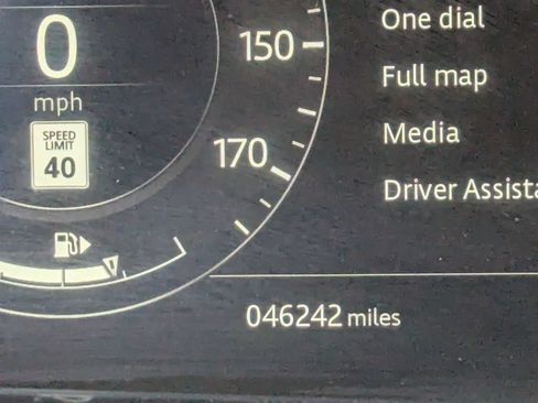 Used 2020 Land Rover Range Rover Evoque First Edition AWD/4WD image 37