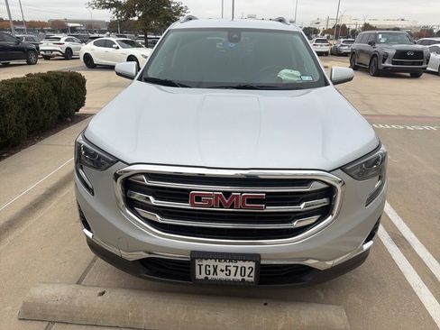 Used 2020 GMC Terrain SLT image 16