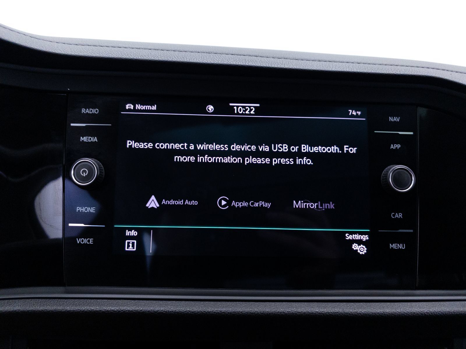 Used 2023 Volkswagen Jetta SEL FWD image 23