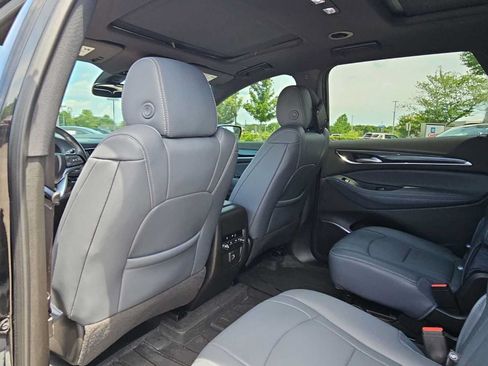 Certified 2024 Buick Enclave Essence w/ Experience Buick Package FWD image 15
