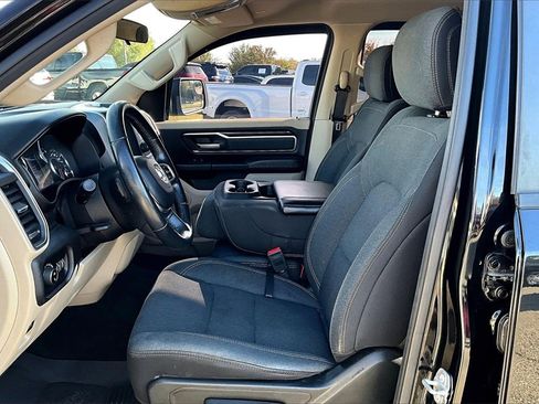 Used 2019 RAM 1500 Big Horn image 24