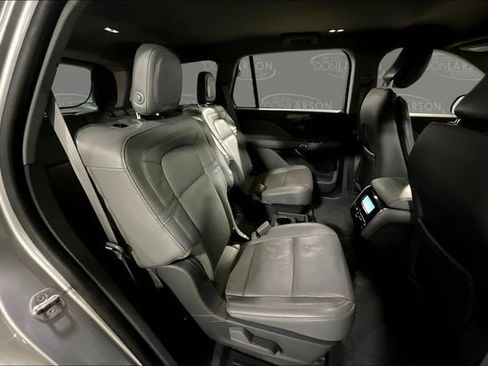 Used 2020 Lincoln Aviator Reserve w/ Elements Package Plus image 16