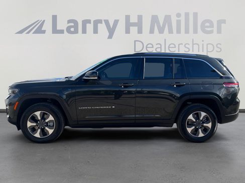 Certified 2023 Jeep Grand Cherokee 4WD 4xe image 2