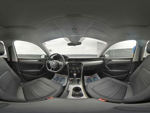 Used 2022 Volkswagen Passat 2.0T SE image 11