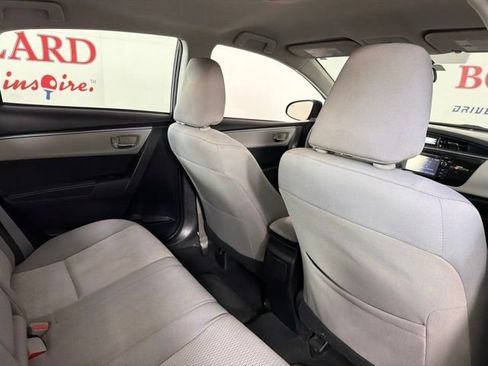Used 2015 Toyota Corolla LE FWD image 19