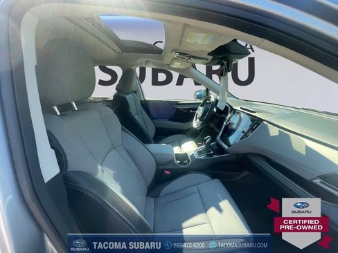 Used 2025 Subaru Outback Limited AWD/4WD image 17