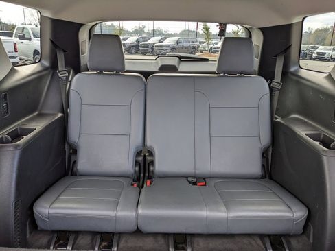 Used 2020 Chevrolet Traverse LT w/ LT Premium Package image 46