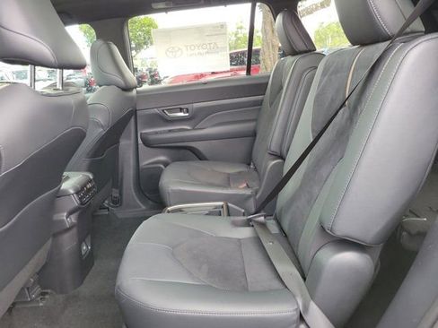 New 2026 Toyota Grand Highlander AWD Hybrid image 7