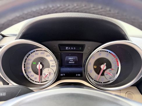 Used 2014 Mercedes-Benz SLK 250 image 29