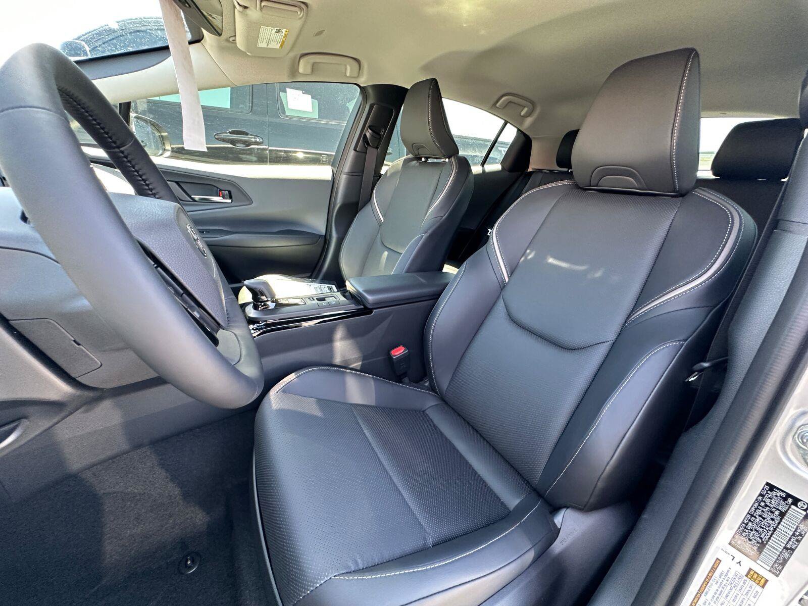 New 2027 Toyota Prius XLE FWD image 11