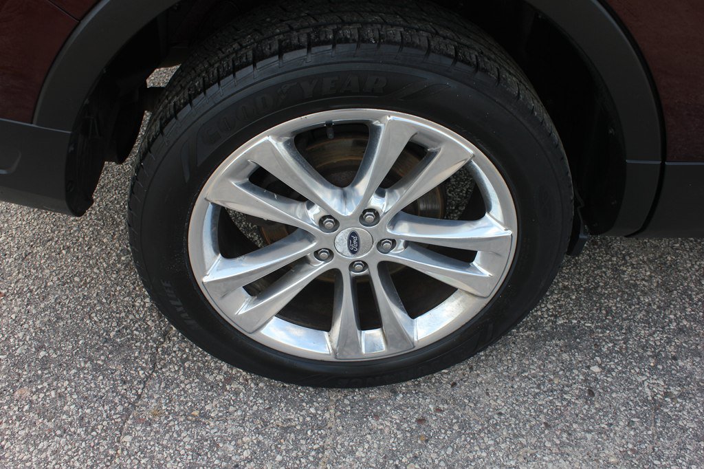 Used 2018 Ford Explorer XLT w/ Equipment Group 202A AWD/4WD image 58