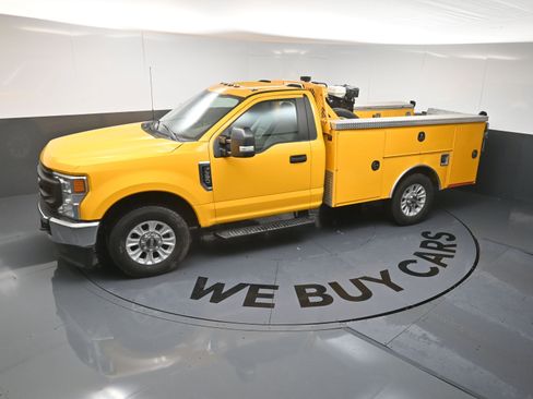 Used 2022 Ford F350 XL w/ Power Equipment Group image 34