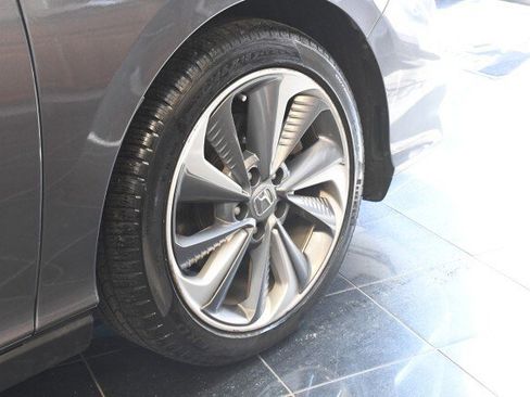 Used 2018 Honda Clarity Plug-In Hybrid image 35