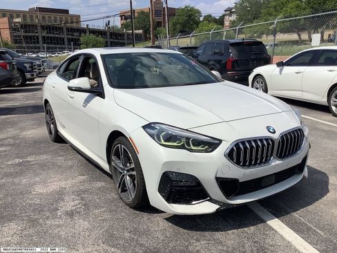 Used 2022 BMW 228i Gran Coupe w/ M Sport Package FWD image 4