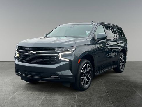 Used 2021 Chevrolet Tahoe RST image 3