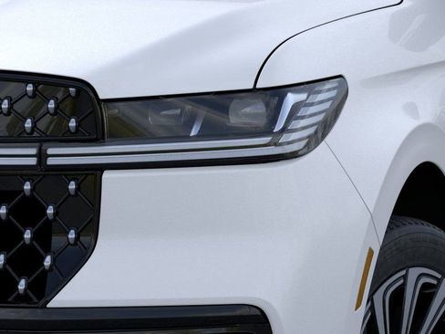 New 2025 Lincoln Navigator Black Label image 18