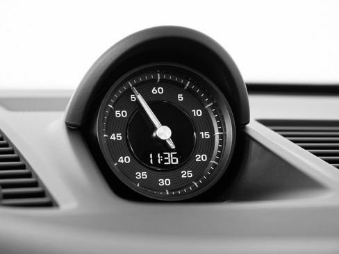 Certified 2025 Porsche 911 Carrera S image 17