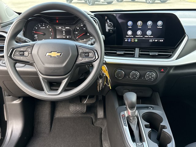 New 2026 Chevrolet Trax LS w/ LS Convenience Package FWD image 7