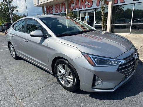 Used 2020 Hyundai Elantra SEL w/ Cargo Package (C1) FWD image 1