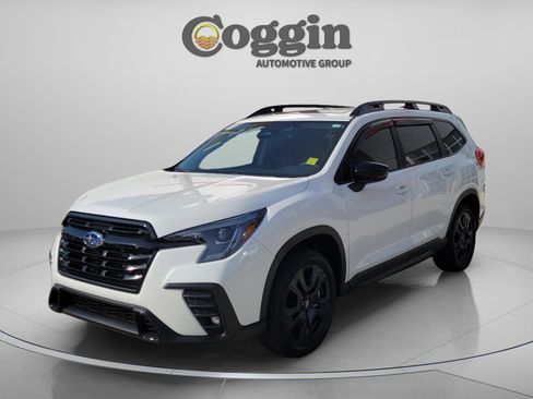 Used 2025 Subaru Ascent Onyx Edition AWD/4WD image 1