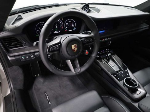 Used 2026 Porsche 911 Carrera GTS RWD image 4
