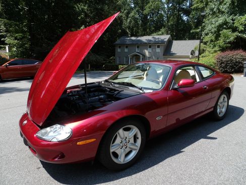 Used 1997 Jaguar XK8 Coupe RWD image 54