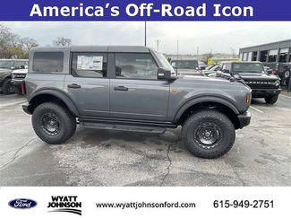 New 2025 Ford Bronco Badlands video 2