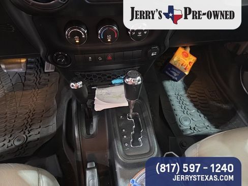 Used 2018 Jeep Wrangler Unlimited Sport S AWD/4WD image 11