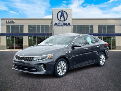 Used 2017 Kia Optima EX w/ Premium Package