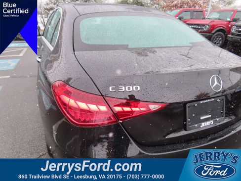 Used 2025 Mercedes-Benz C 300 4MATIC Sedan image 11