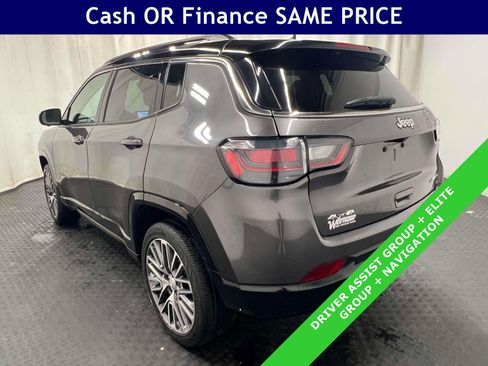 Certified 2023 Jeep Compass Limited w/ Elite Group AWD/4WD image 11