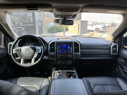 Used 2021 Ford Expedition Platinum AWD/4WD image 10